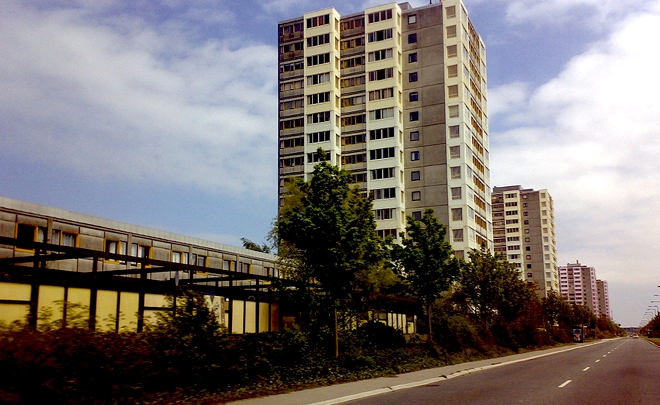 Før det forsvinder - Højhusene i Brøndby Strand